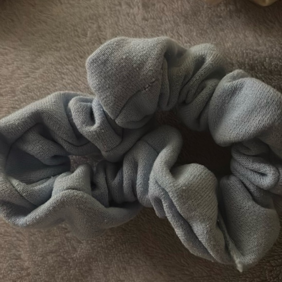 Scrunchie Bundle - Picture 6 of 6